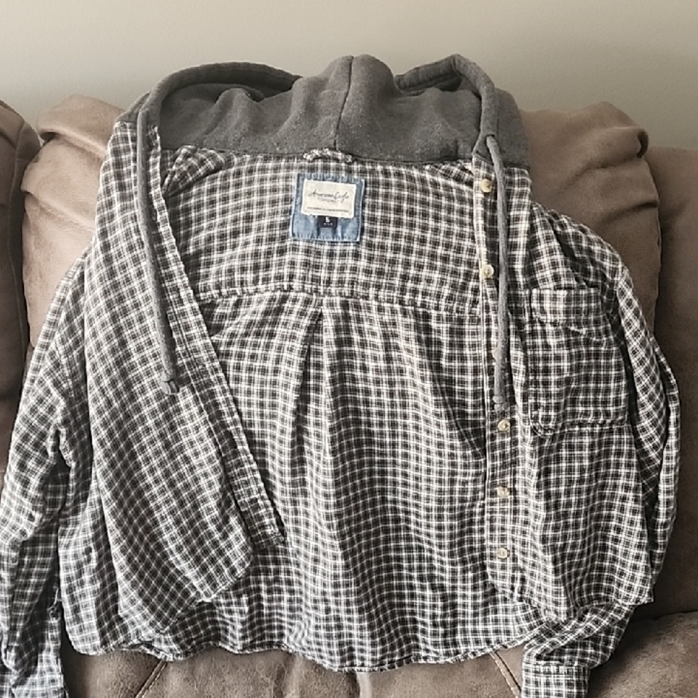 American Eagle Outfitters Black and White Plaid Shirt